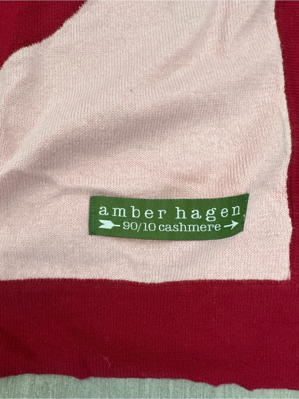 Amber Hagen 90/10 Cotton Cashmere Blend Heart and Arrow Knit Throw Blanket